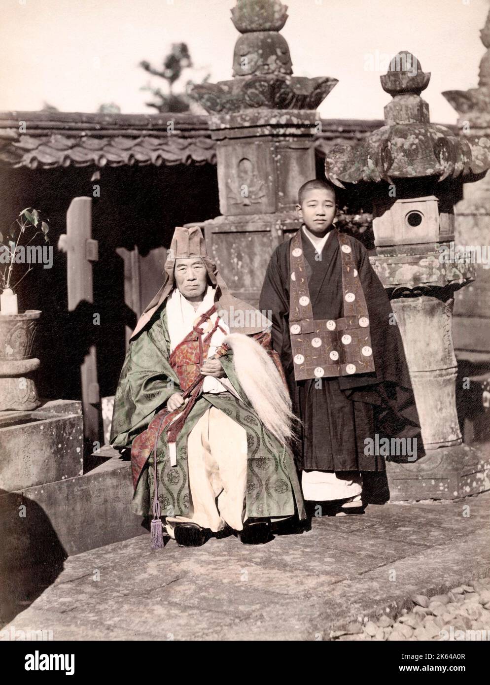 C. 1880 Japan - buddhistische Priester Stockfoto