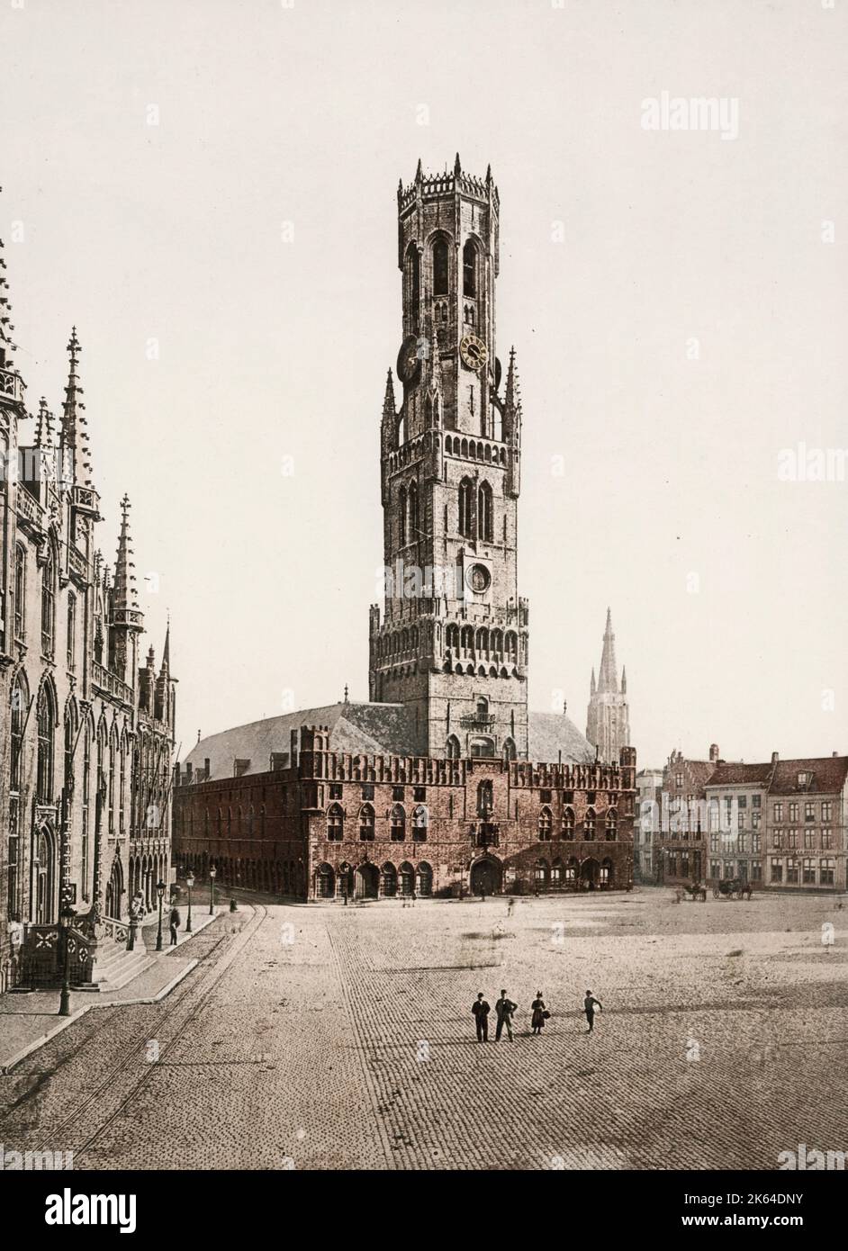 Vintage-Foto aus dem 19.. Jahrhundert: Der Belfried von Brügge ist ein mittelalterlicher Glockenturm im Zentrum von Brügge, Belgien. Stockfoto