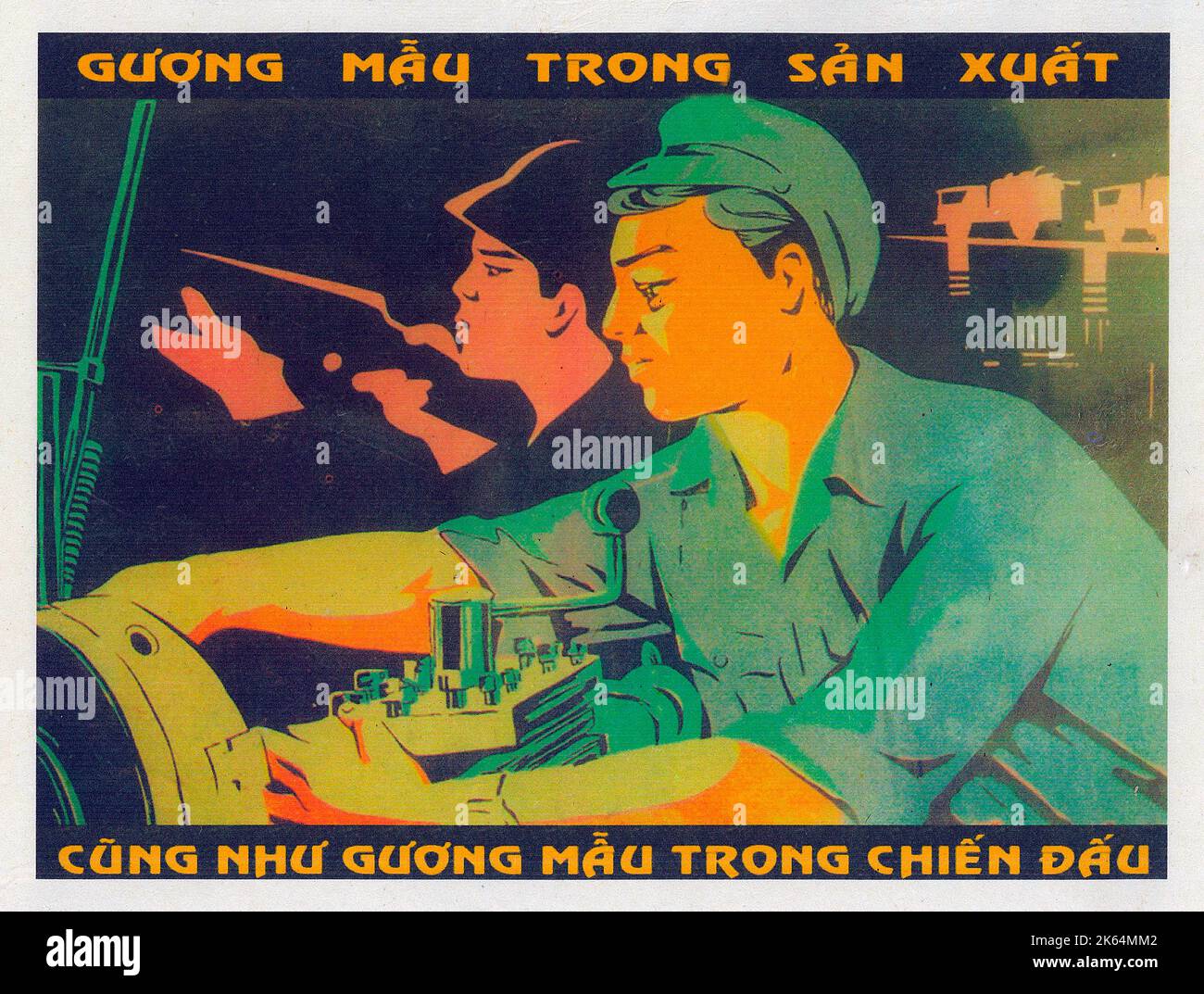 Vietnamesisches Patriotic Poster – „Excellence in Production sowie Excellence in Combat“ Stockfoto