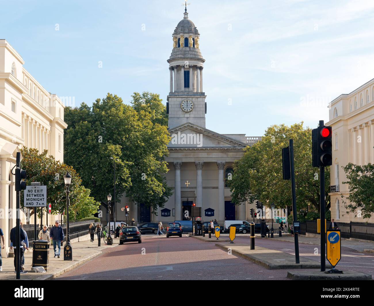 Vorderansicht der St Marylebone Parish Church in der Marylebone Road London Stockfoto