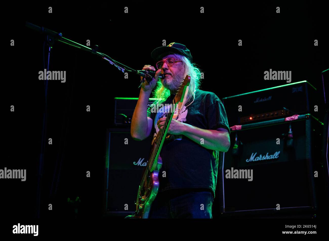 Glasgow, Großbritannien. 11. Oktober 2022. Fotos von Dinosaur Jr, der am 11.. Oktober 2022 in der Queen Margaret Union in Glasgow auftrat Credit: Glasgow Green at Winter Time/Alamy Live News Stockfoto