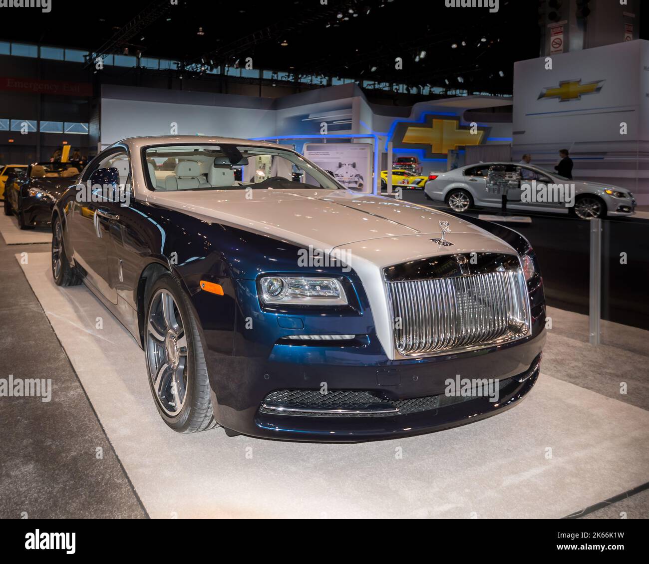 CHICAGO, IL/USA - 7. FEBRUAR 2014: Ein Rolls-Royce Wraith-Wagen von 2014, Chicago Auto Show (CAS). Stockfoto