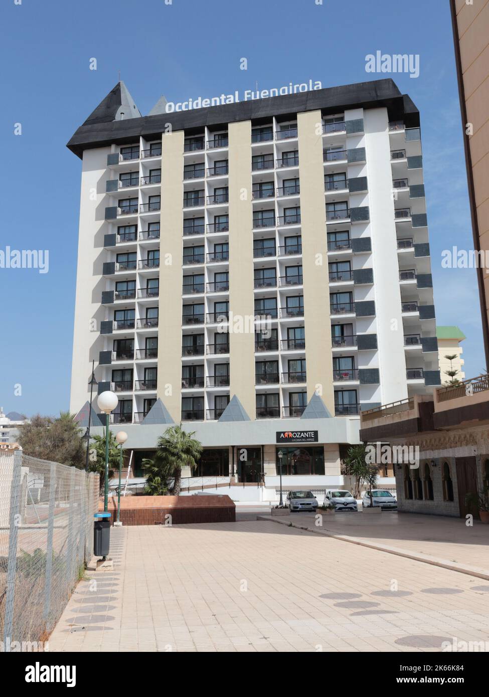 Oczidental Fuengirola. Barceló Hotel Group, (ehemals Hotel Las Piramides) Provinz Malaga, Spanien. Stockfoto