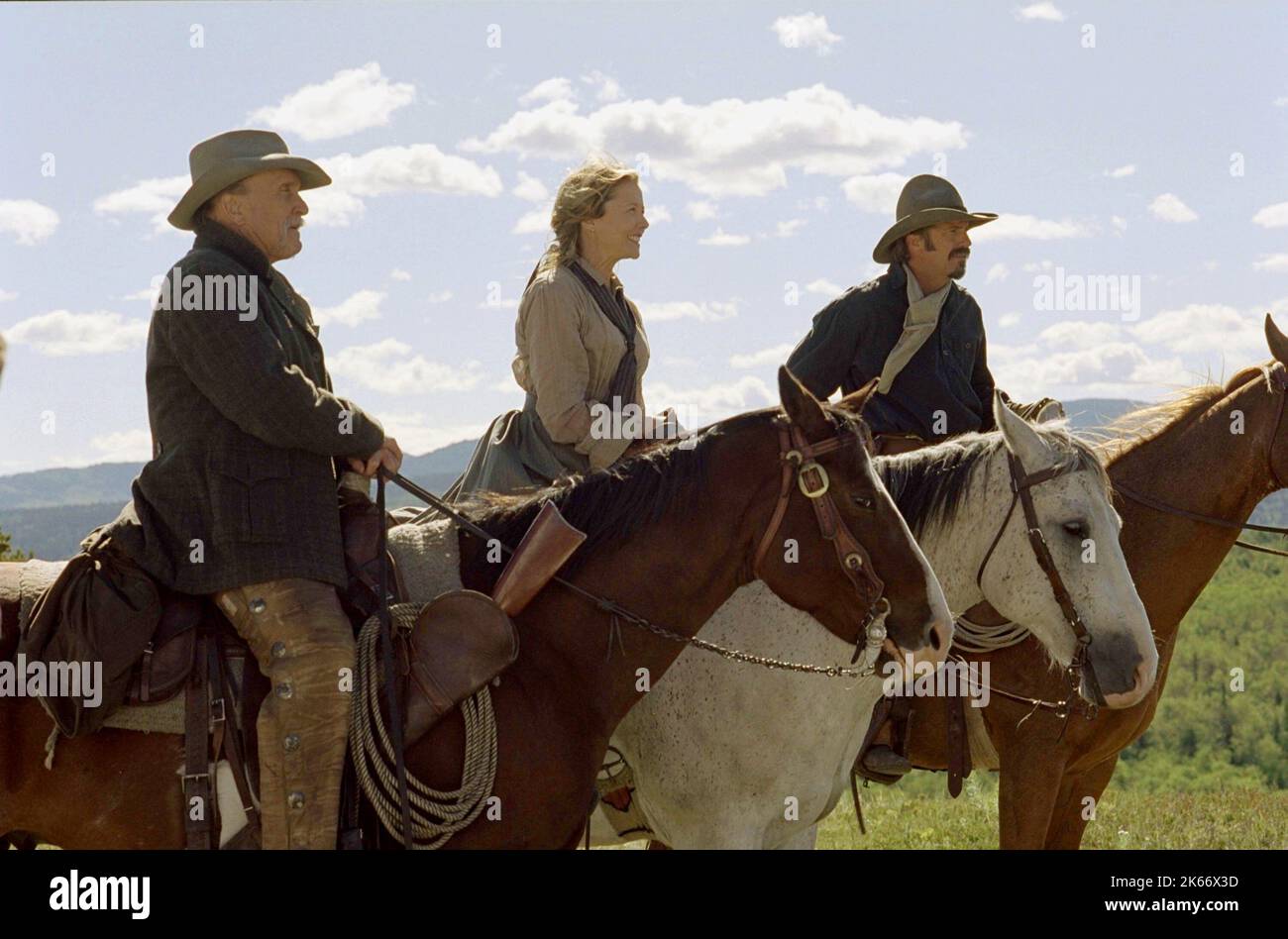DUVALL, BENING, COSTNER, OFFENE RANGE, 2003 Stockfoto