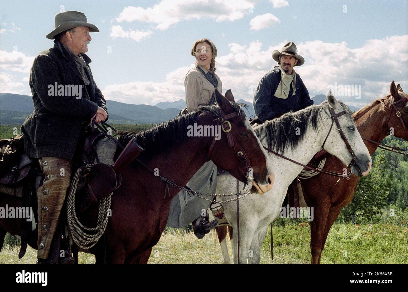 ROBERT DUVALL, Annette Bening, Kevin Costner, OPEN RANGE, 2003 Stockfoto