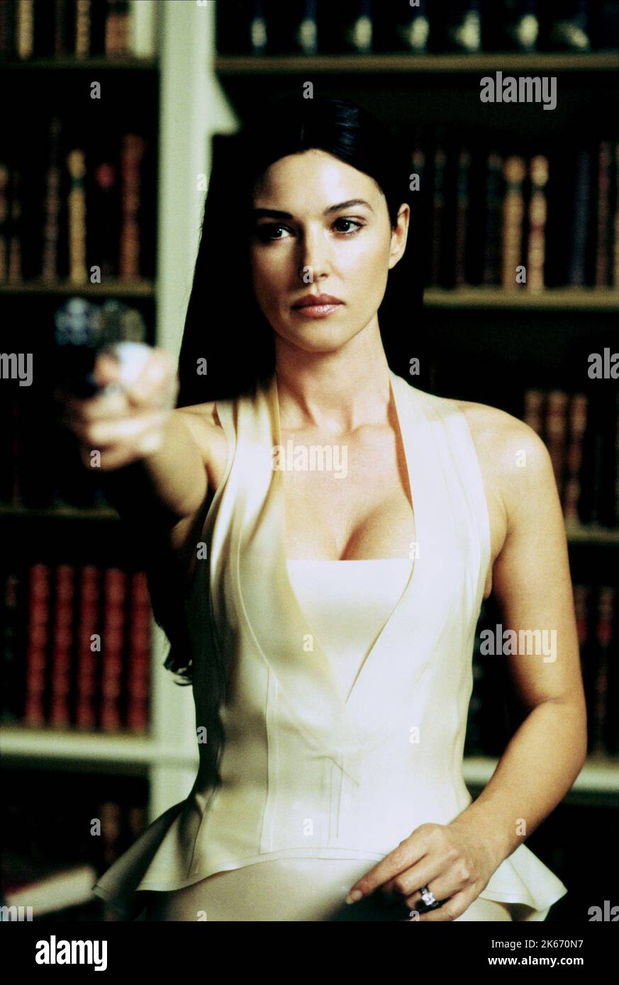 Monica bellucci matrix Fotos und Bildmaterial in hoher Auflösung Alamy