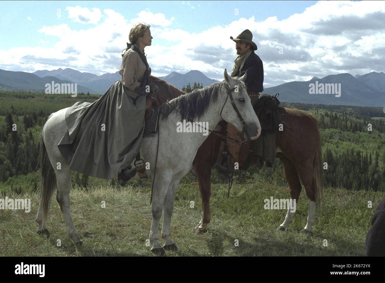 BENING, COSTNER, OFFENE RANGE, 2003 Stockfoto