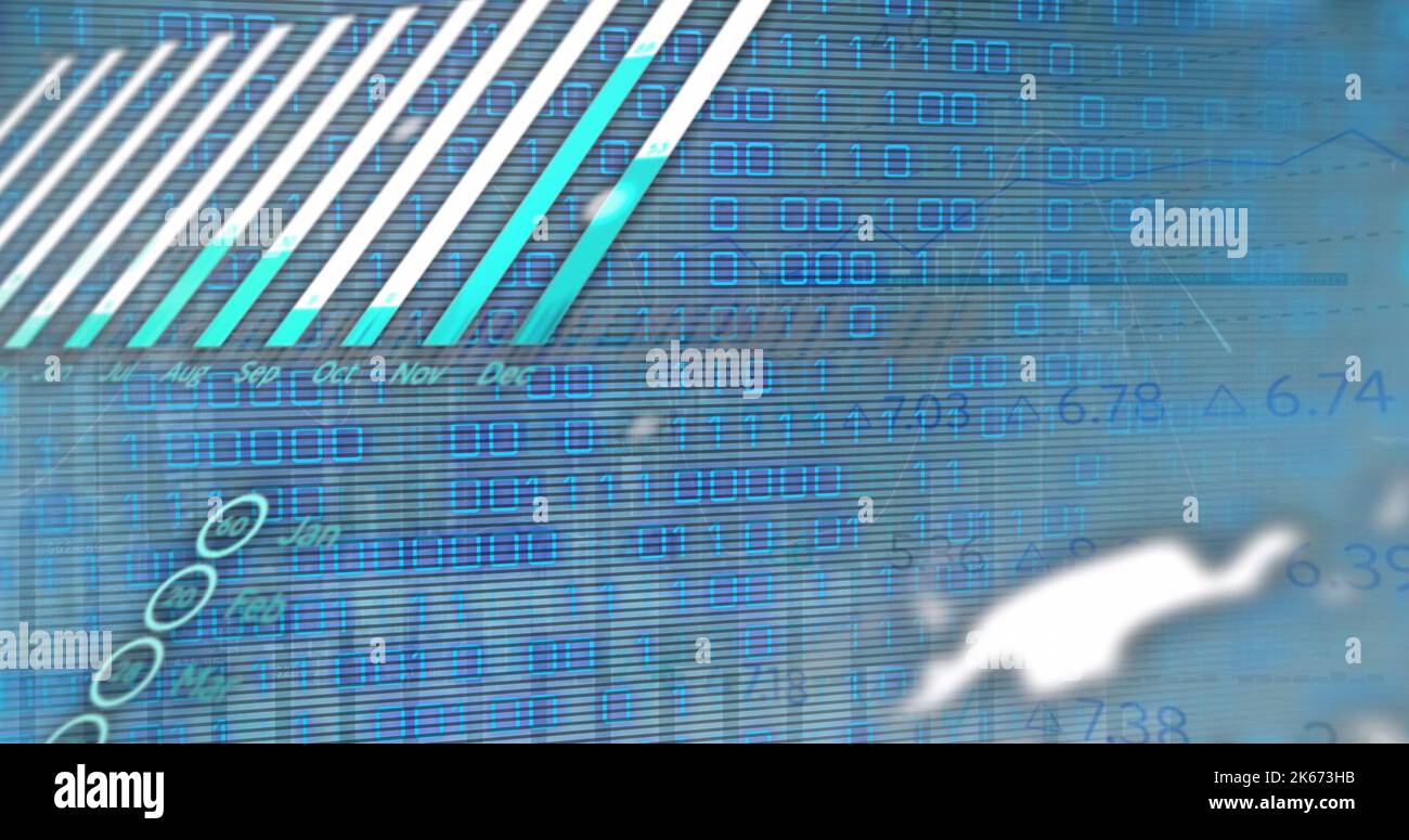Abbildung eines Finanzdiagramms über der Datenverarbeitung Stockfoto