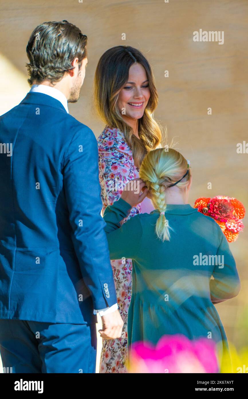 Prinz Carl Philip und Prinzessin Sofia von Schweden während eines Besuchs im Grand Hotel, um mit schwedischen Unternehmen und mit niederländischen Menschen in Schweden zu treffen Restaurant Operakallaren, ein Besuch im Rathaus, Candela? Exergi, SciLifeLab im Karolinska Science Park in Stockholm, am 2. Tag des 3-tägigen Staatsbesuchs der niederländischen Königsfamilie in Schweden. (Foto von DPPA/Sipa USA) Stockfoto