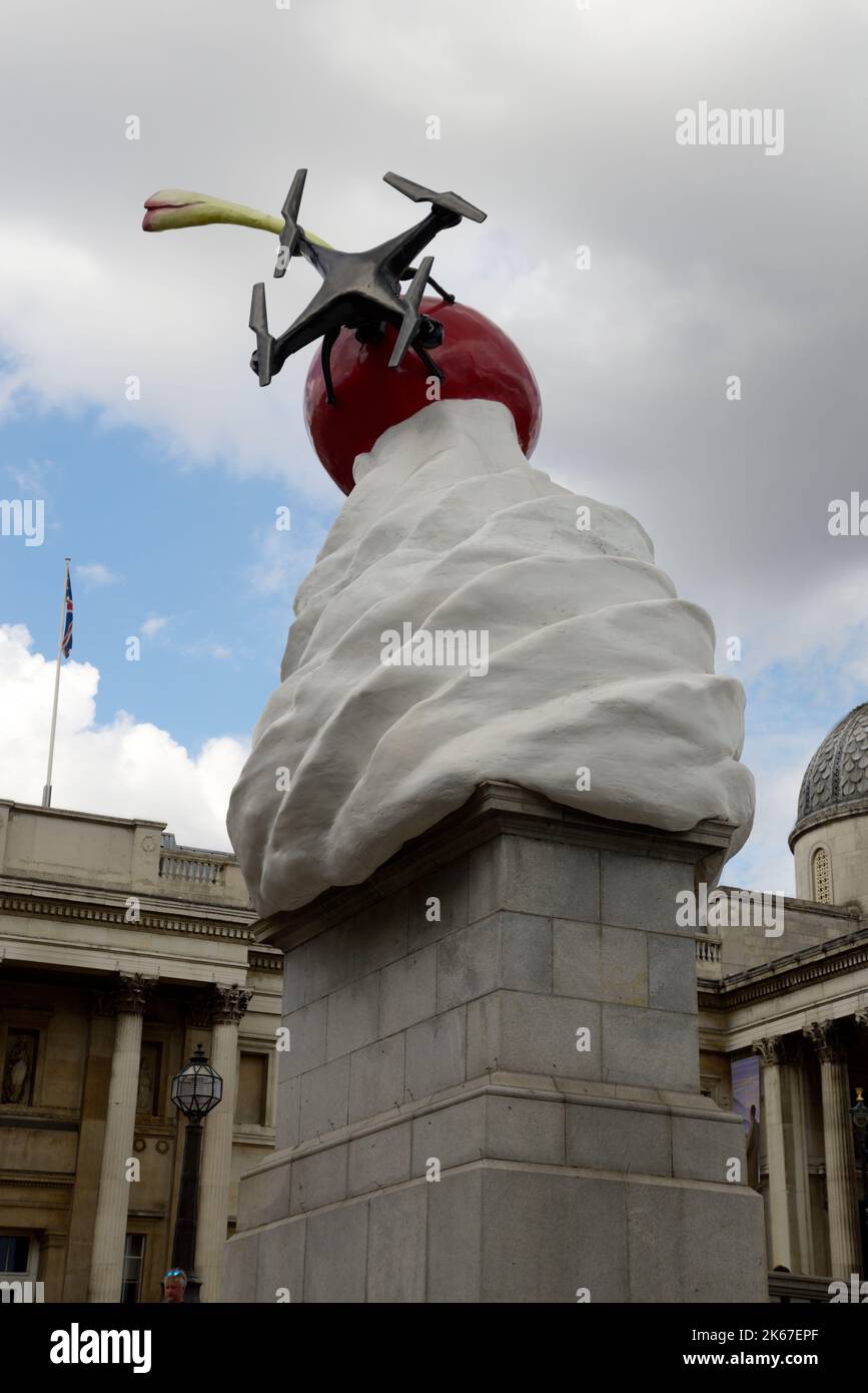 Drohnenskulptur am Trafalgar Square, London Stockfoto
