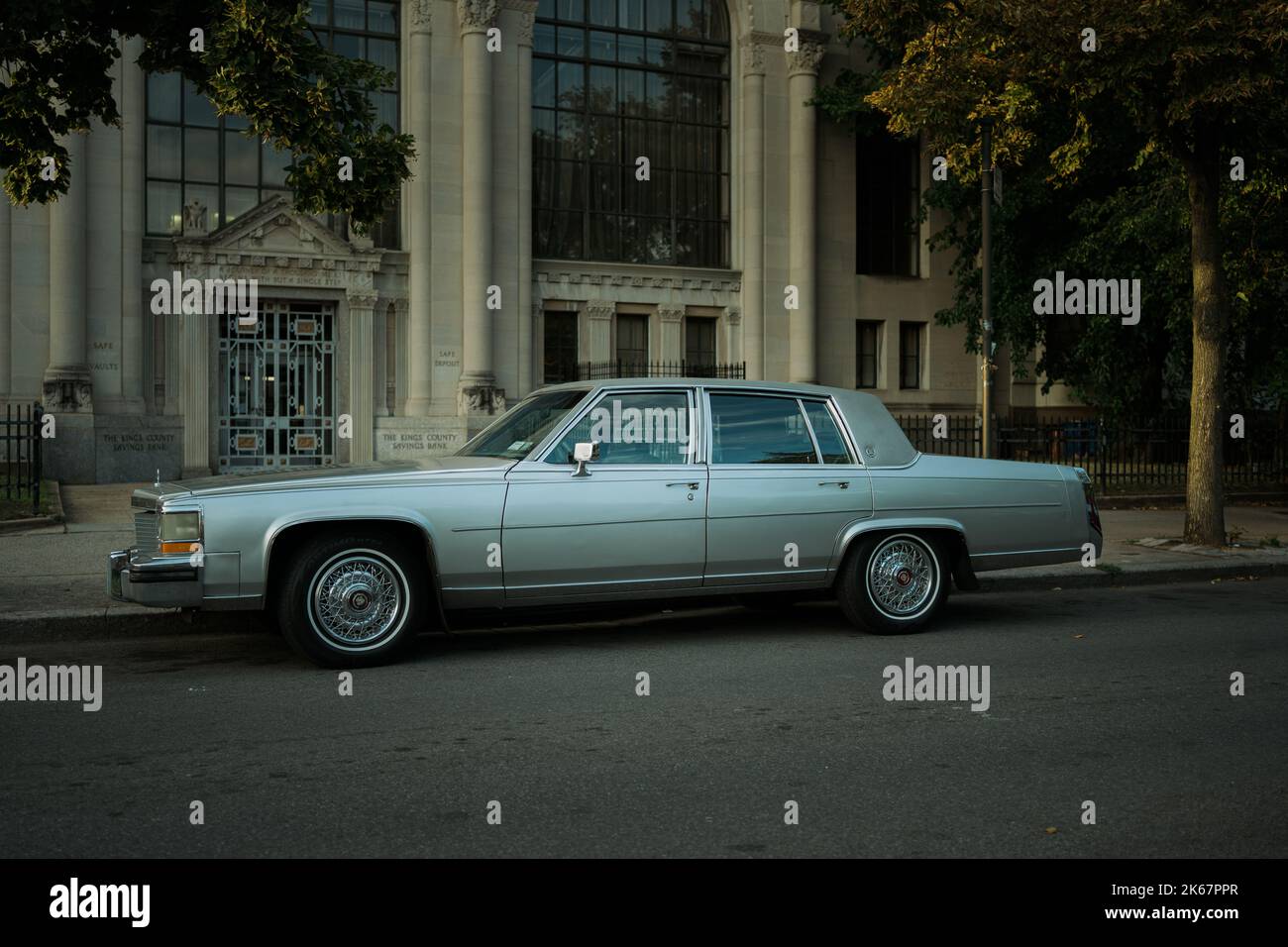 Oldtimer auf dem Eastern Parkway, Crown Heights, Brooklyn, New York Stockfoto