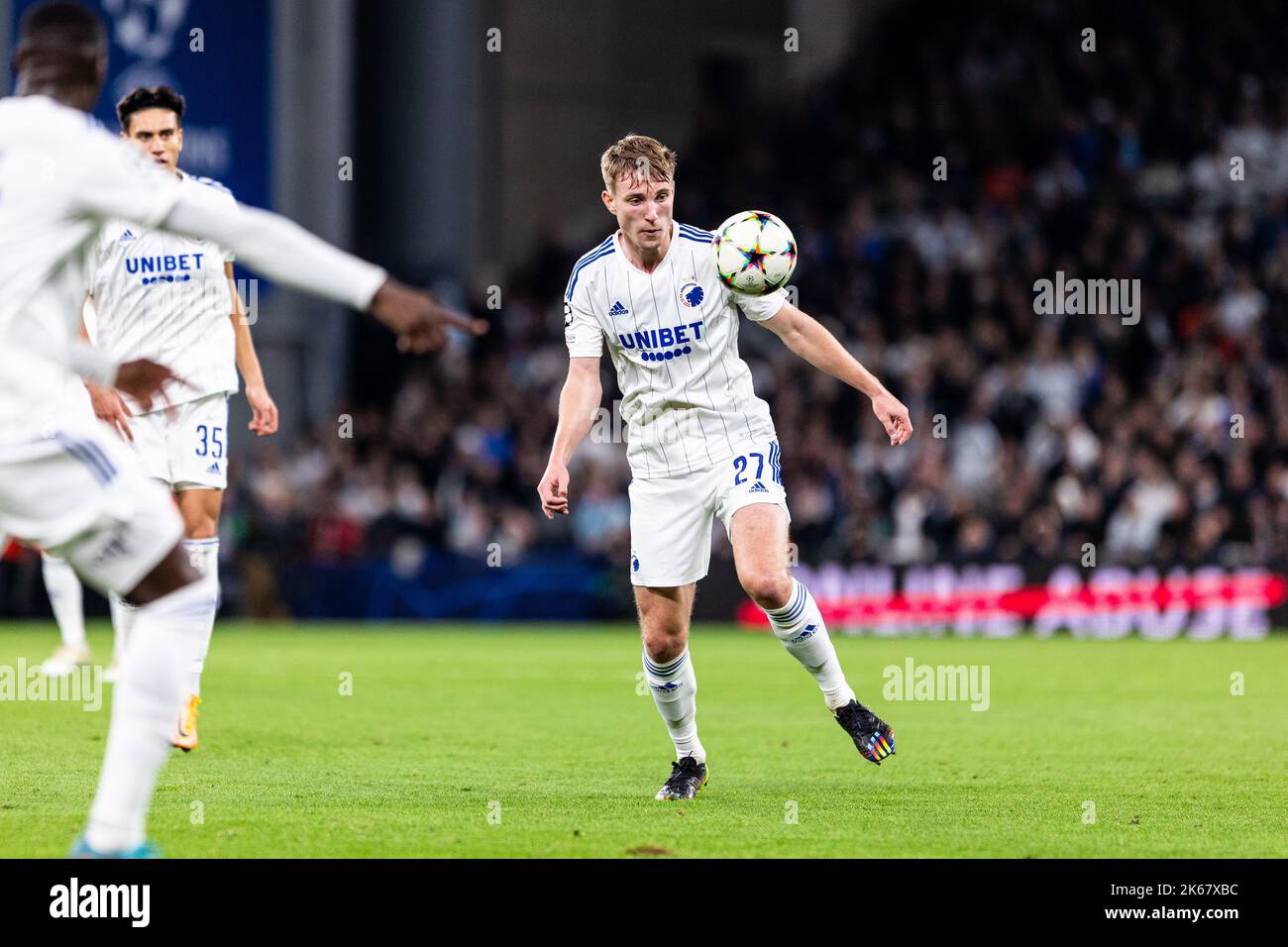 Kopenhagen, Dänemark. 11. Oktober 2022. Valdemar Lund (27) vom FC Kopenhagen während des UEFA Champions League-Spiels zwischen dem FC Kopenhagen und Manchester City im Park in Kopenhagen. (Foto: Gonzales Photo/Alamy Live News Stockfoto