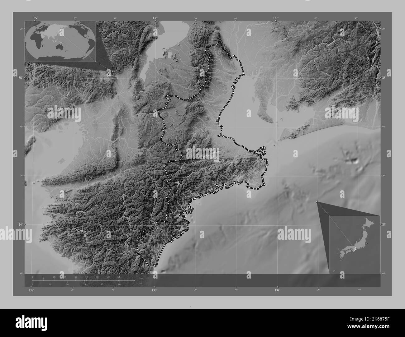 Mie, Präfektur von Japan. Höhenkarte in Graustufen mit Seen und Flüssen. Karten für zusätzliche Eckposition Stockfoto