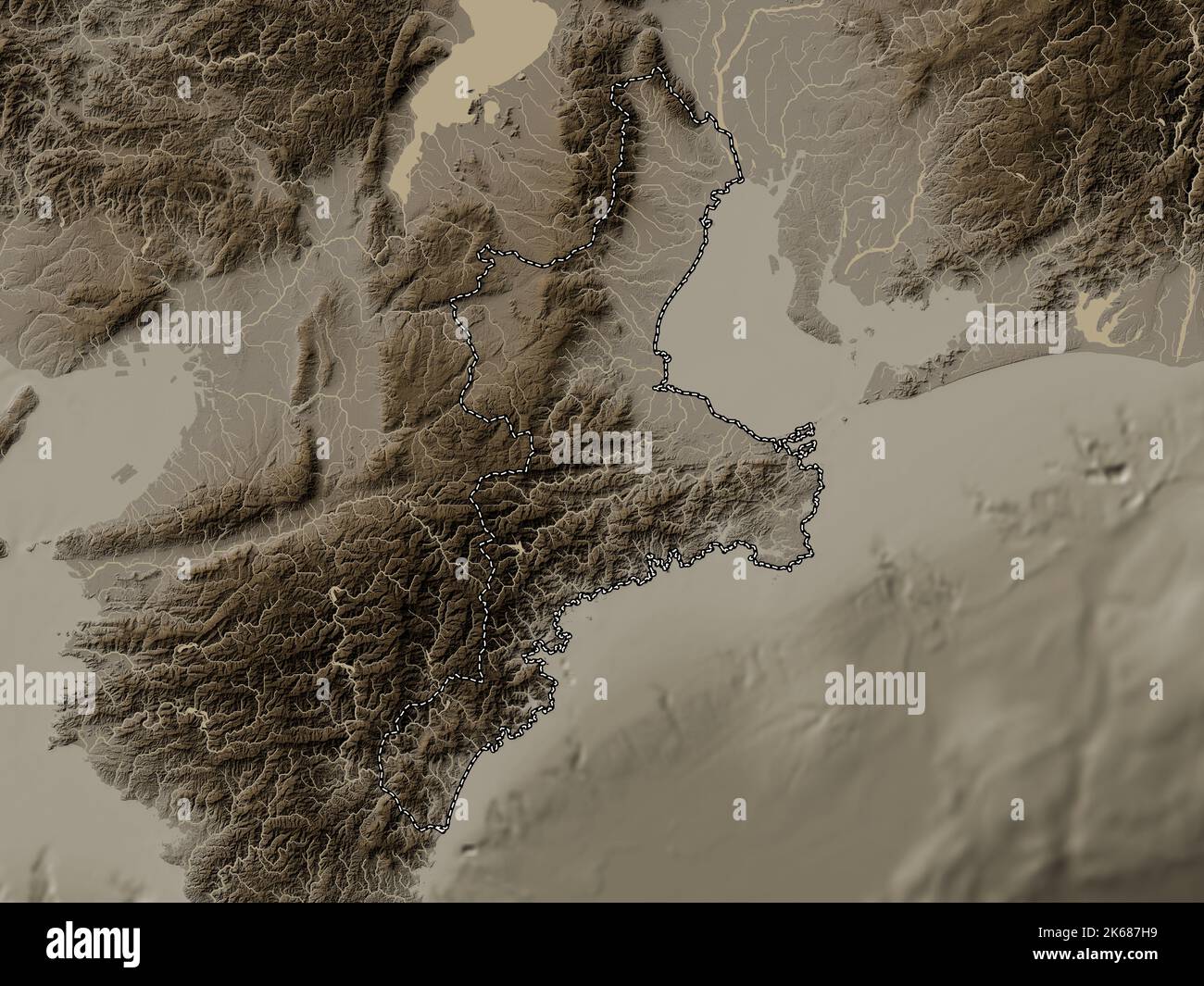 Mie, Präfektur von Japan. Höhenkarte in Sepia-Tönen mit Seen und Flüssen Stockfoto