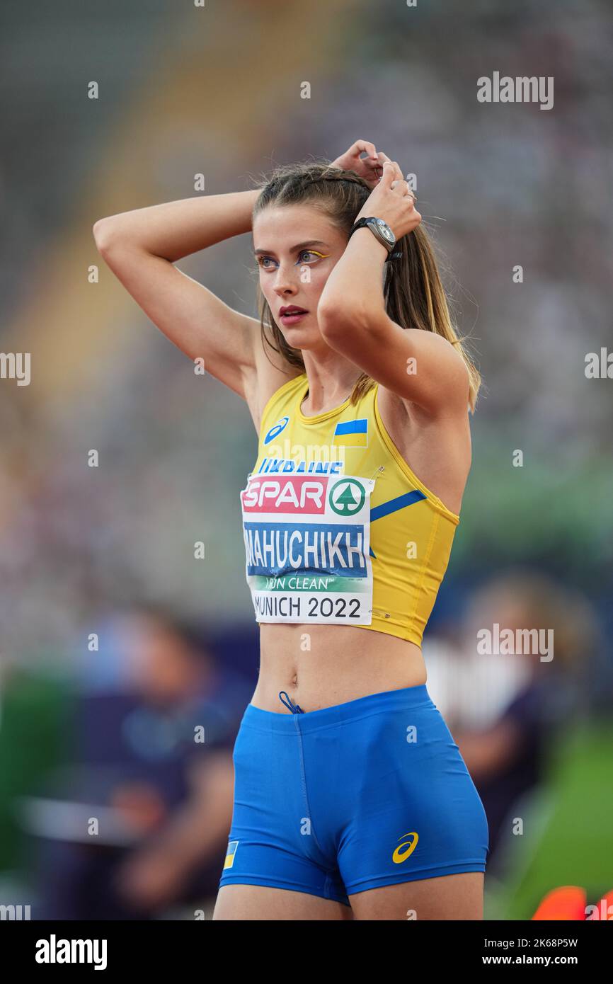 Yaroslava Mahuchikh nimmt am Hochsprung der Leichtathletik