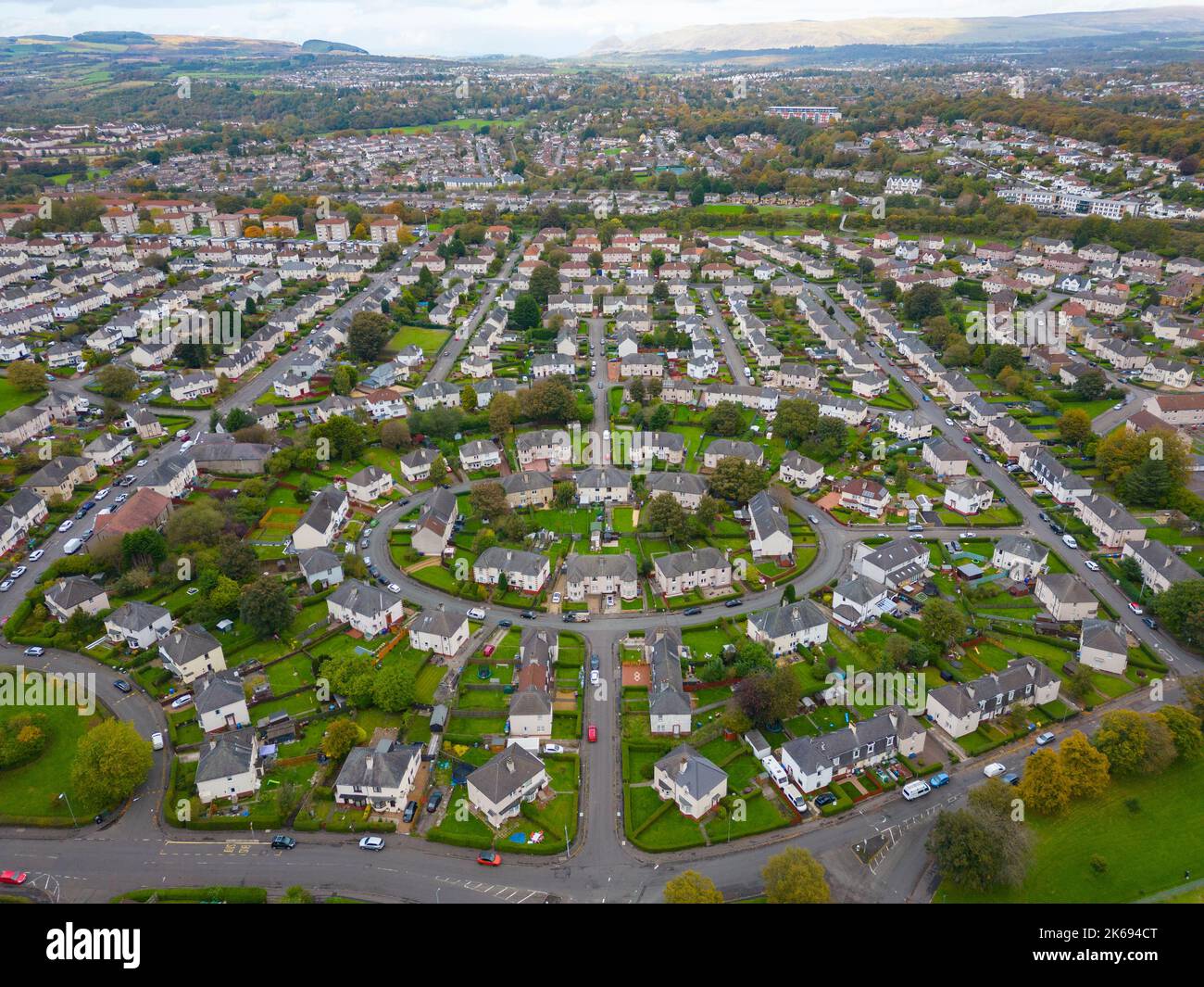 Luftaufnahme der Wohnsiedlung in Knightswood, Glasgow, Schottland, Großbritannien Stockfoto