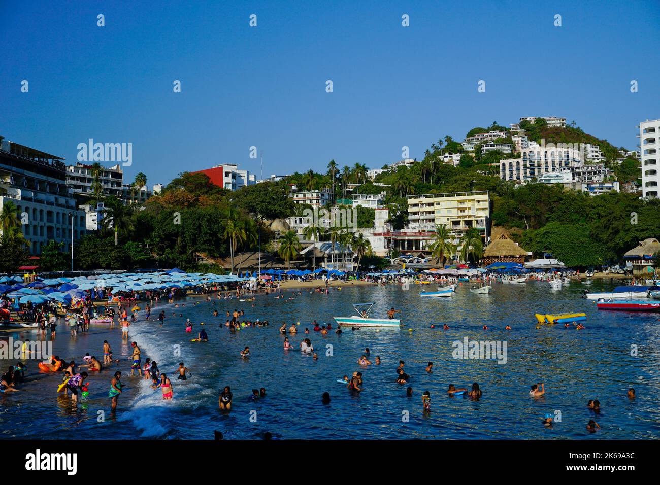 Caleta Strand, Acapulco, Mexiko Stockfoto
