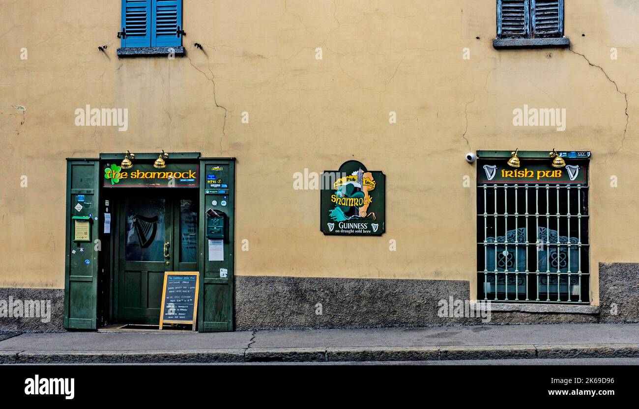 The Shamrock Irish Pub in Lecco, Italien. Stockfoto