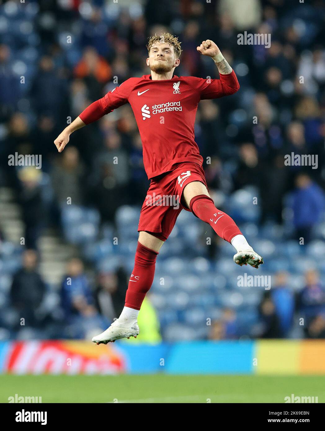 Harvey Elliott aus Liverpool feiert das siebte Tor seiner Mannschaft während des Spiels der UEFA Champions League Group A im Ibrox Stadium, Glasgow. Bilddatum: Mittwoch, 12. Oktober 2022. Stockfoto