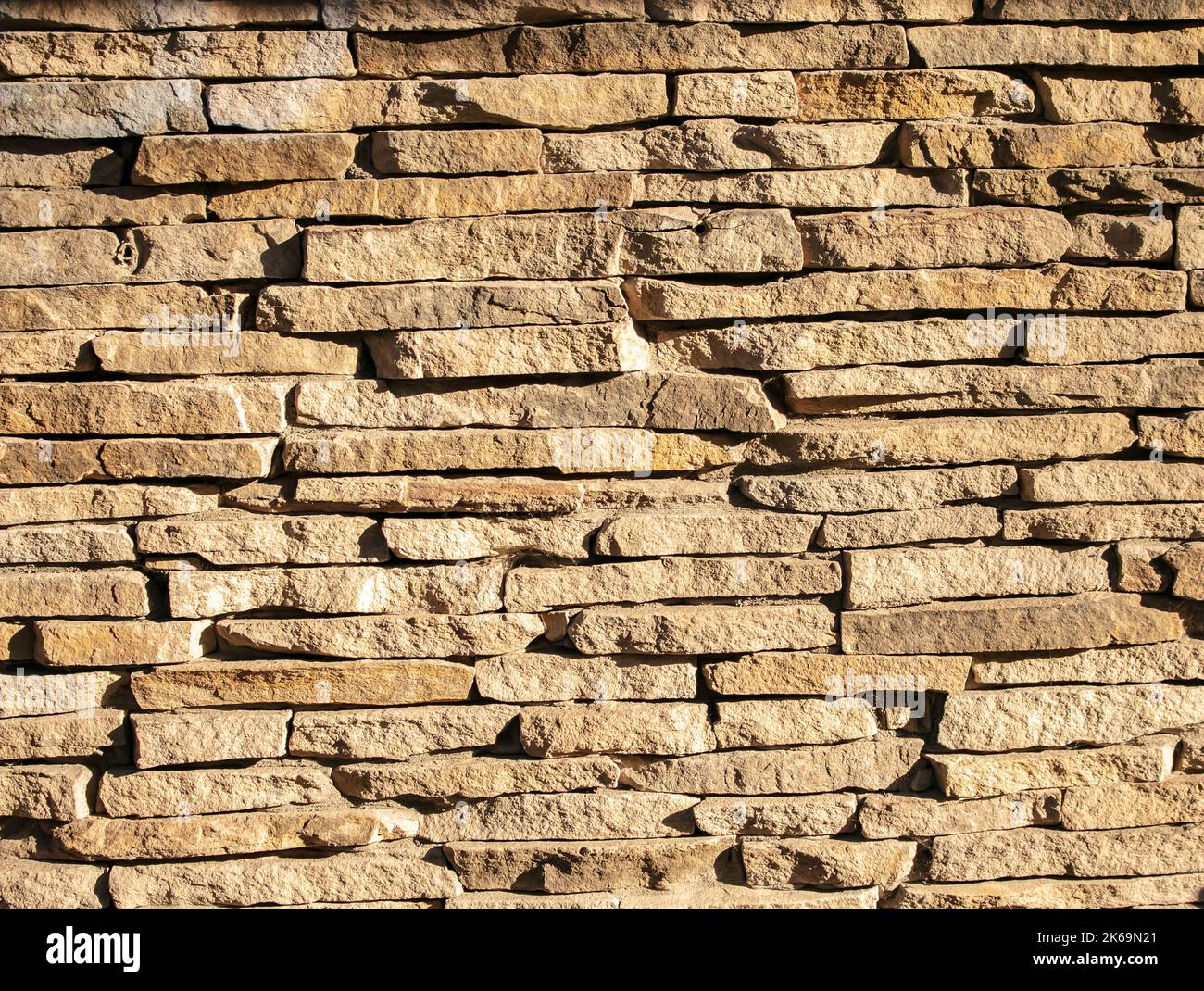 Alte Backsteinmauer Hintergrund, Backsteinmauer Textur, Struktur. Alte gebrochene Ziegel, Nahaufnahme. Konstruktion, Reparatur. Das Konzept der Verwüstung, des Niedergangs. Stockfoto Alte Backsteinmauer Hintergrund, Backsteinmauer Textur, Struktur. Alte gebrochene Ziegel, Nahaufnahme. Konstruktion, Reparatur. Das Konzept der Verwüstung, des Niedergangs. Stockfoto