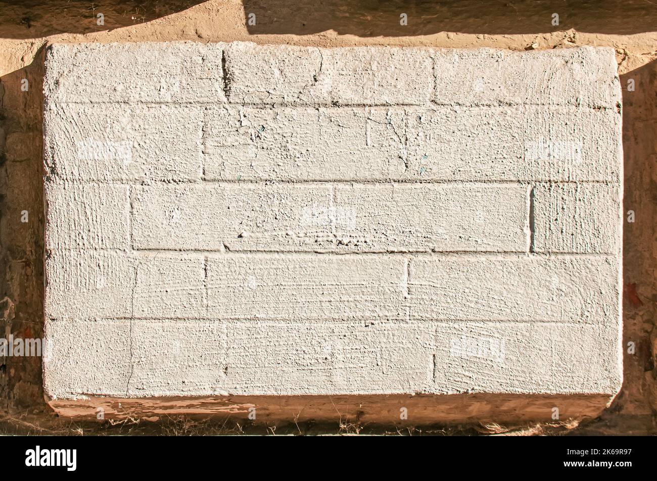 Alte Backsteinmauer Hintergrund, Backsteinmauer Textur, Struktur. Alte gebrochene Ziegel, Zementverbindungen, Nahaufnahme. Konstruktion, Reparatur. Konzept der Verwüstung, dez Stockfoto Alte Backsteinmauer Hintergrund, Backsteinmauer Textur, Struktur. Alte gebrochene Ziegel, Zementverbindungen, Nahaufnahme. Konstruktion, Reparatur. Konzept der Verwüstung, dez Stockfoto