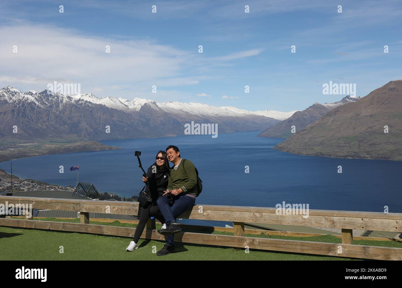 Lake Wakatipu, Queenstown, Neuseeland. Touristen genießen Aktivitäten auf dem Lake Wakatipu, Queenstown, Neuseeland. Stockfoto