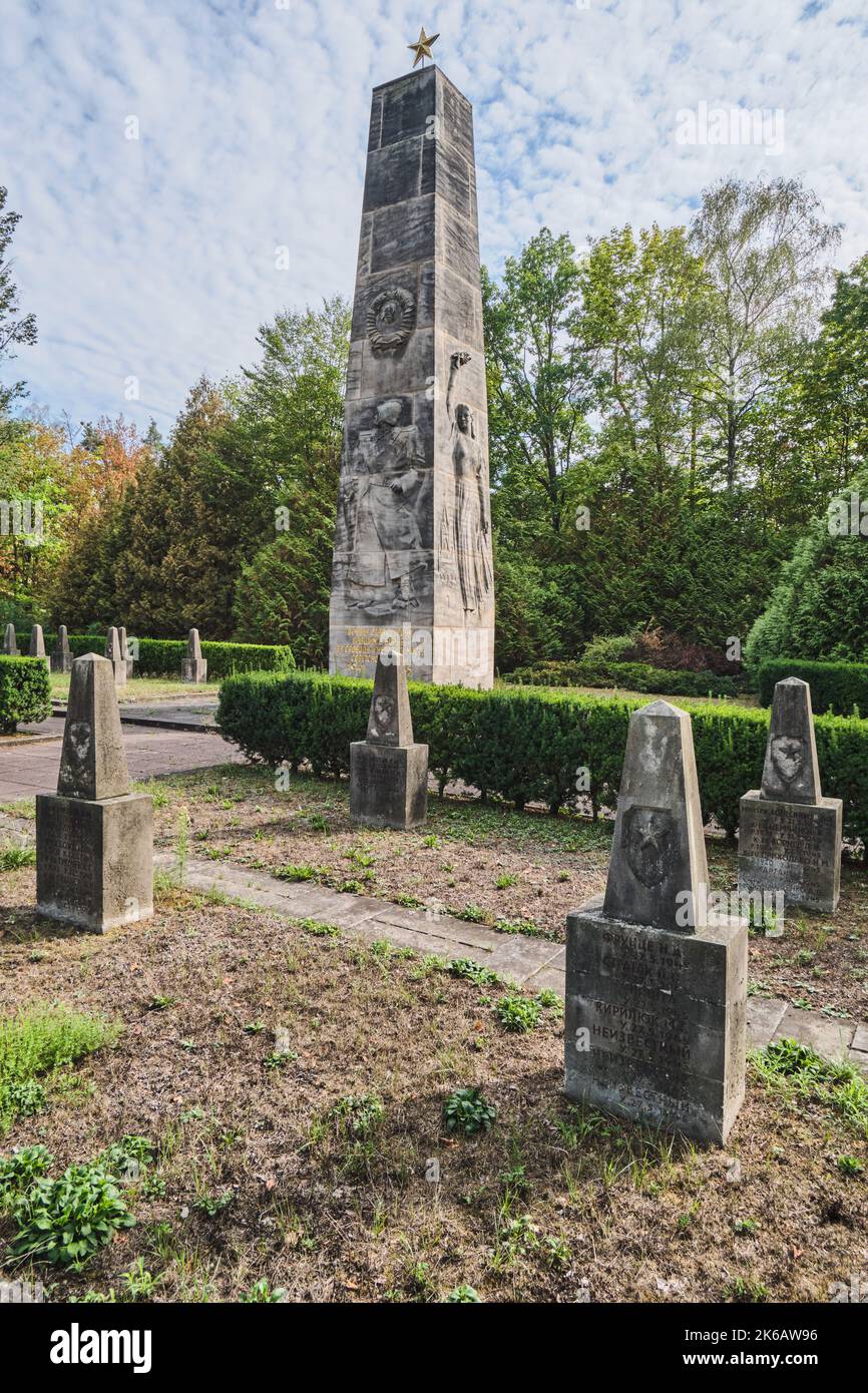 21. August 2022, Dresden, Deutschland. Der Sowjetische Garnisonsfriedhof. Friedhof im Zweiten Weltkrieg. Stockfoto