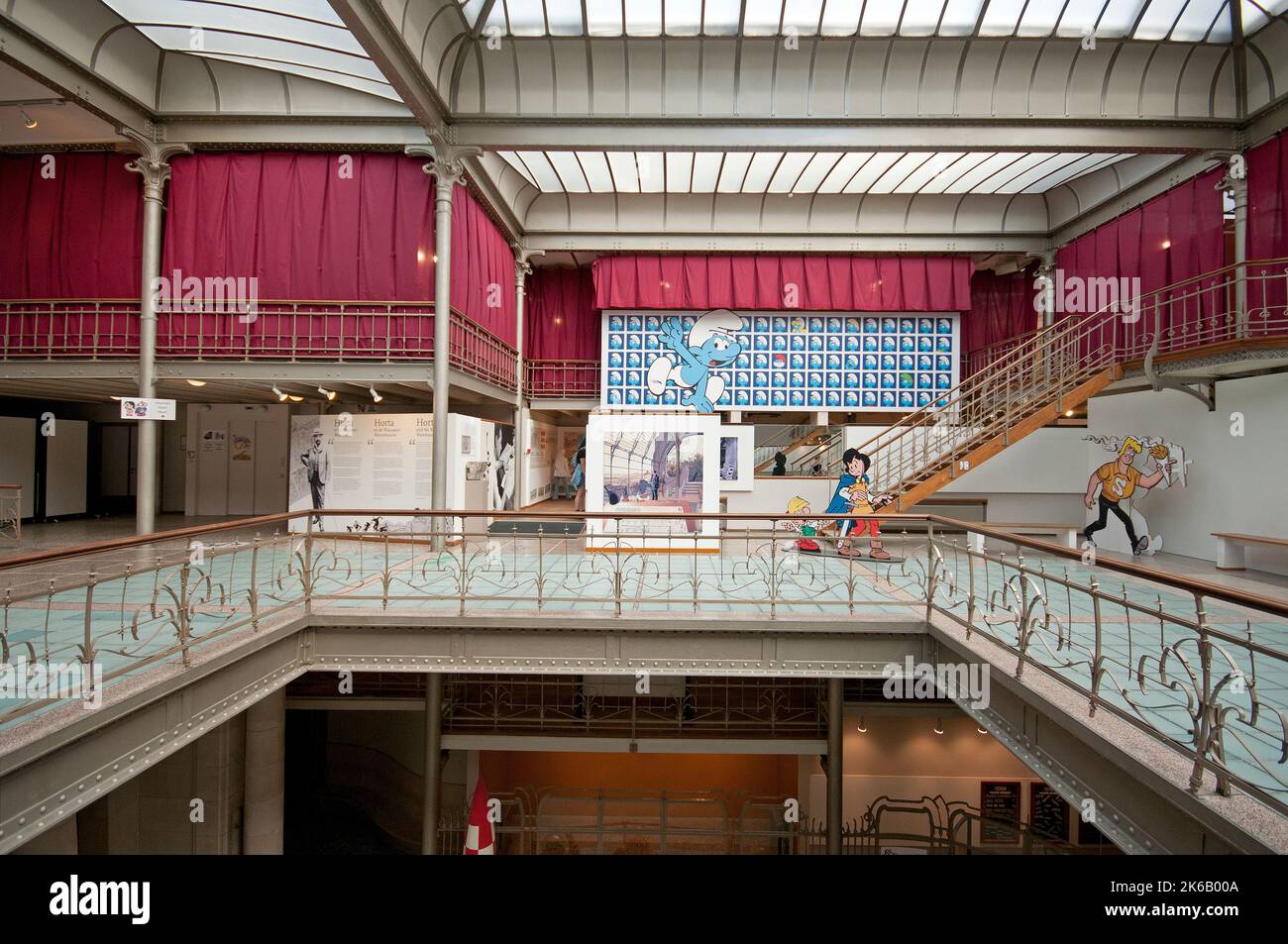 Comics Art Museum (ehemaliges Textillager von Wucquez, entworfen im Jugendstil von Victor Horta), Brüssel, Belgien Stockfoto