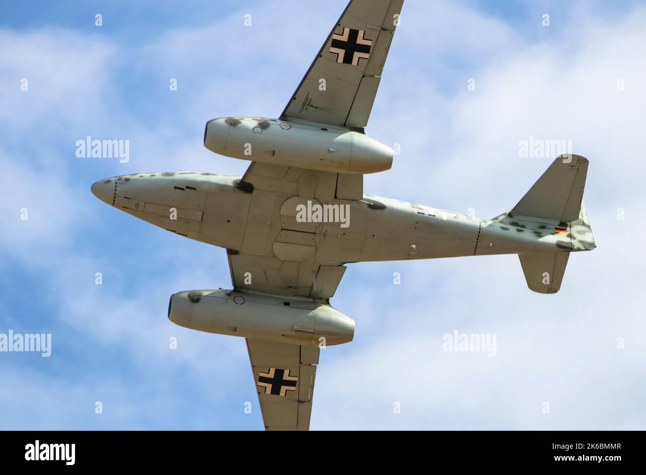 Das deutsche Kampfflugzeug Messerschmitt ME 262 Schwalbe, das weltweit erste einsatzfähige Jet-Kampfflugzeug des Zweiten Weltkriegs, Airshow Cheb 2022 Stockfoto