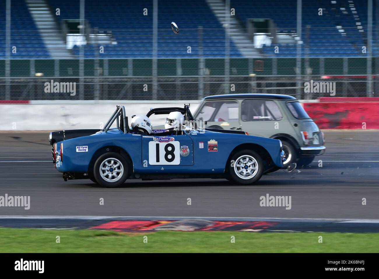 Scheinwerfer aus, Trimmring fungiert als Frisbie, Tim Cairns, Turner Mk2, Adams & Page Swinging Sixties Group 1, aufgeteilt in sechs Klassen je nach Motor Stockfoto