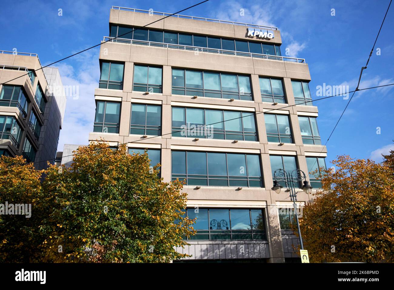 kpmg ireland Headquarters 1 Harbormaster Place ifsc dublin republic of ireland Stockfoto