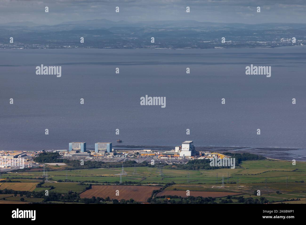 Luftaufnahme des Kernkraftwerks Hinkley Point, das sich am Südufer des Bristol-Kanals 6 Meilen nordwestlich von Bridgewater in Somerset befindet Stockfoto