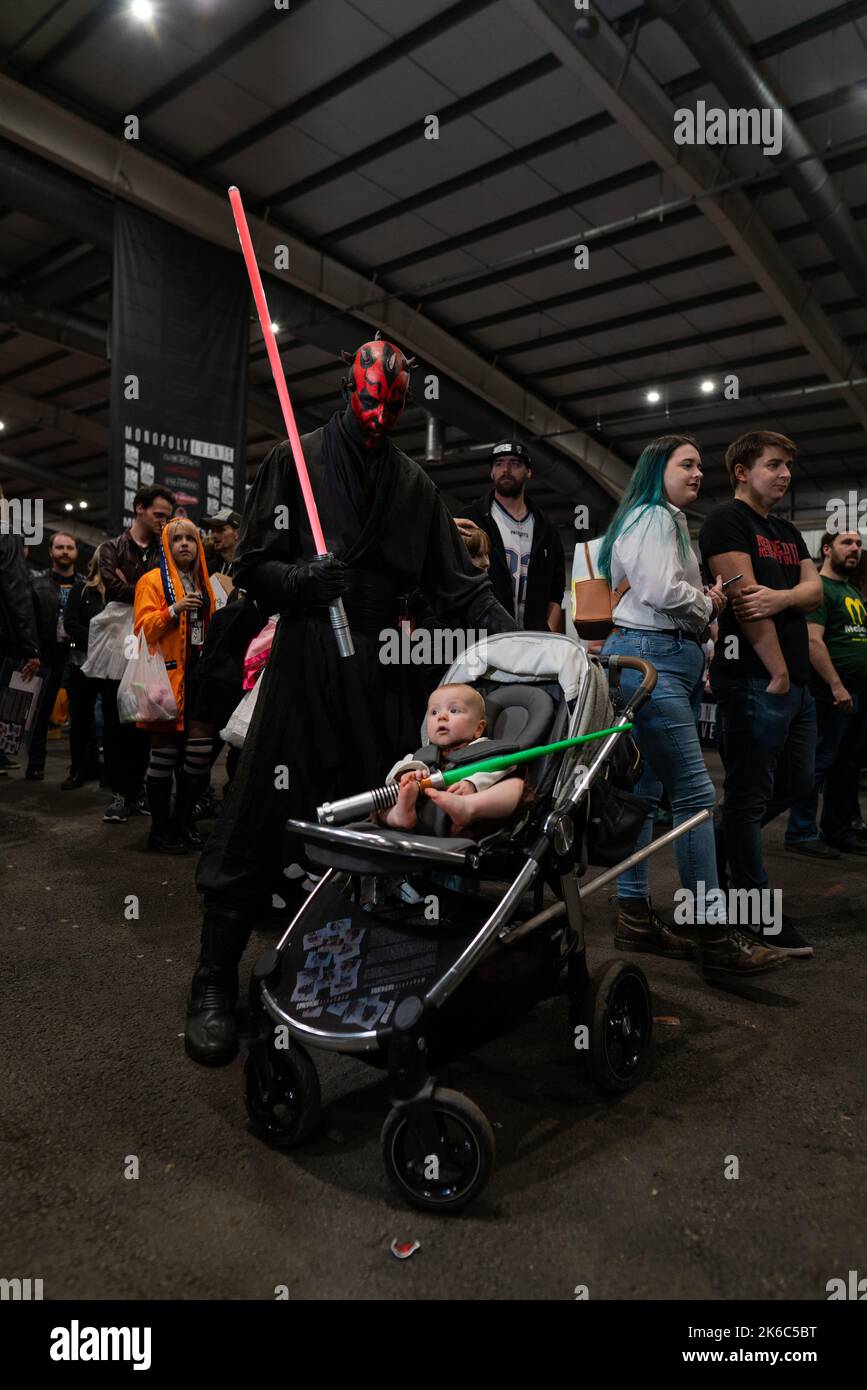 Comic Con Convention im Royal Highland Centre Edinburgh, Schottland 2022. Filmkultur- und Comic-Fans treffen auf prominente Gäste. Stockfoto