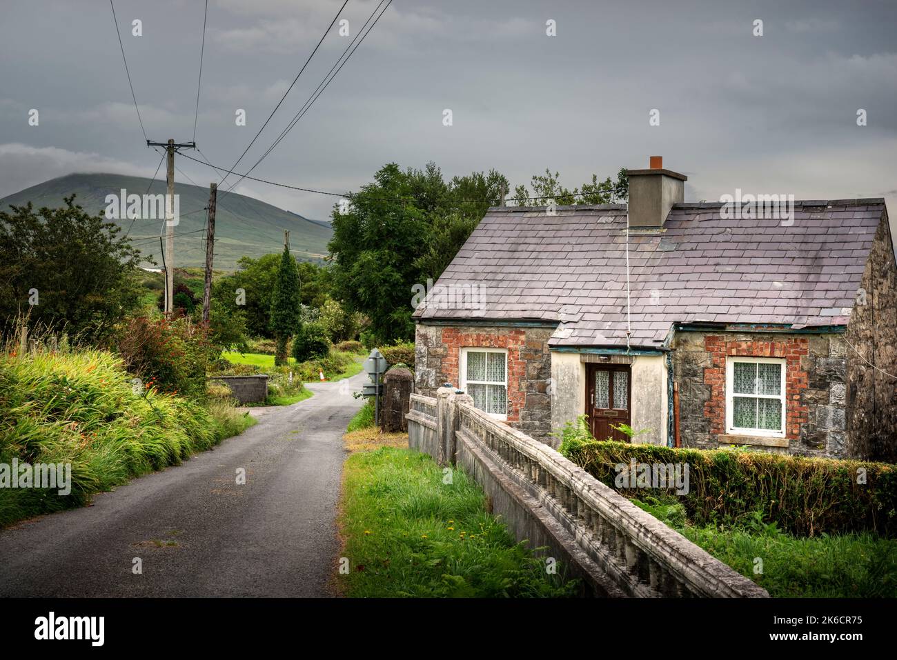 Derradda, in der Nähe von Newport, co Mayo, Irland, 07-24-2019, authentische Hütte in der Gegend von Derradda Townland. Stockfoto