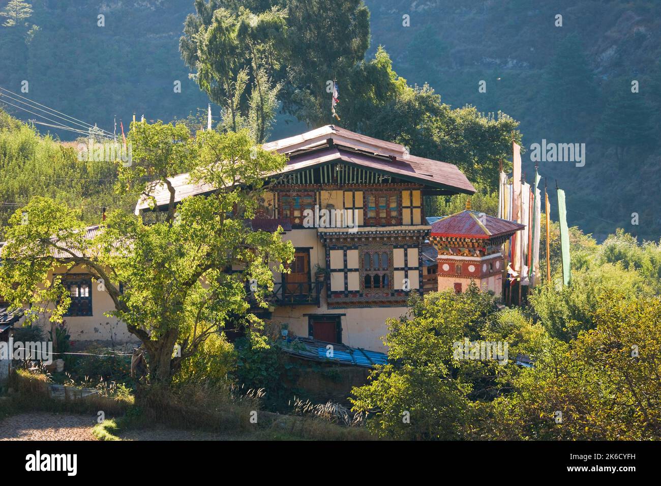 Haus bei Namseling, bei Paro, Bhutan Stockfoto