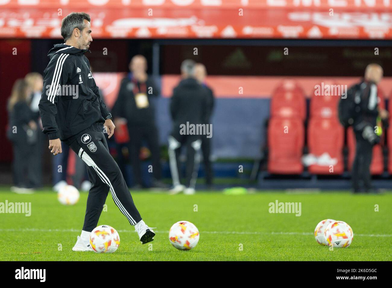 Jorge Vilda aus Spanien während des Spiels zwischen Spanien und USWNT im El Sadar-Stadion am 11. Oktober 2022 in Pamplona, Spanien. Stockfoto