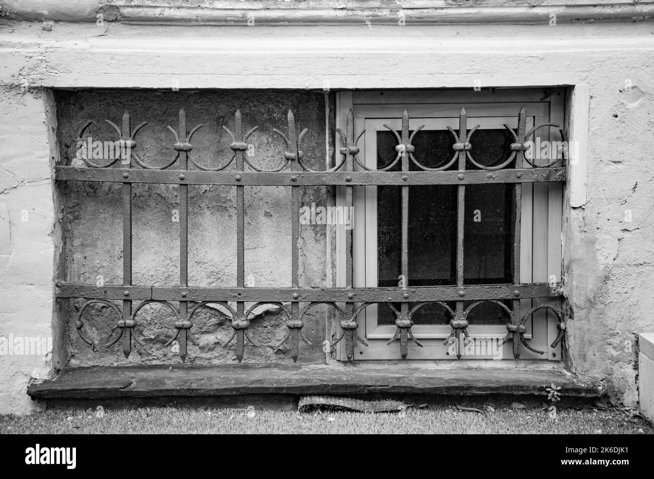 Fenster in schwarz / weiß Stockfoto