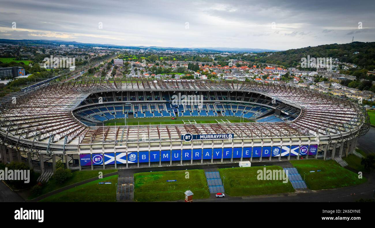 Murrayfield Stadium in Edinburgh - Luftaufnahme - EDINBURGH, SCHOTTLAND - 4. OKTOBER 2022 Stockfoto