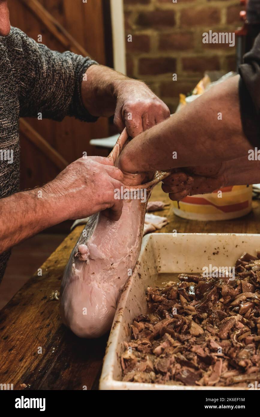 nds Herstellung von hausgemachtem Käse, argentinische Tradition, La Pampa Stockfoto