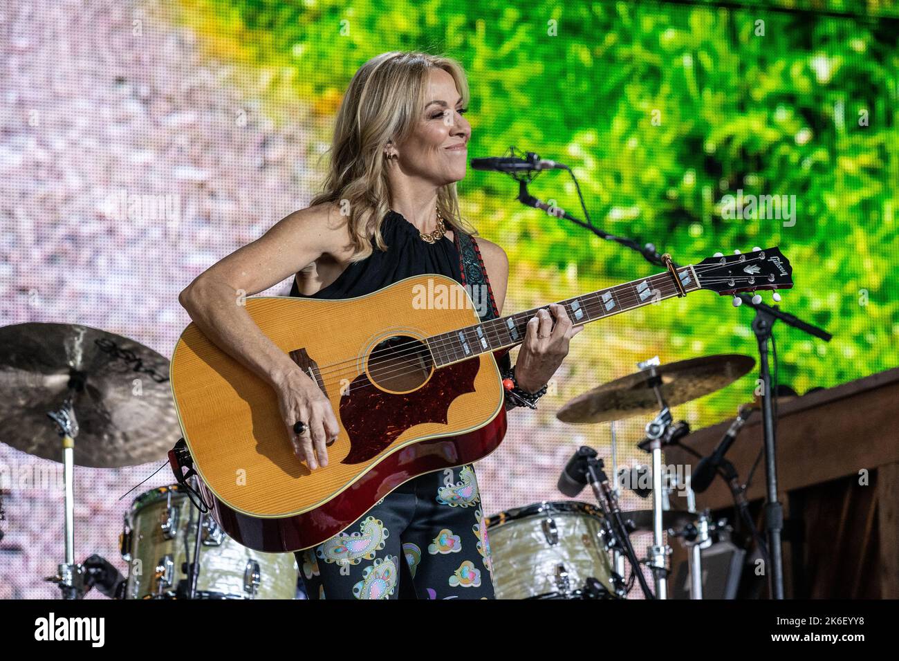 Sheryl Crow tritt bei Farm Aid in Raleigh, NC, auf Stockfoto