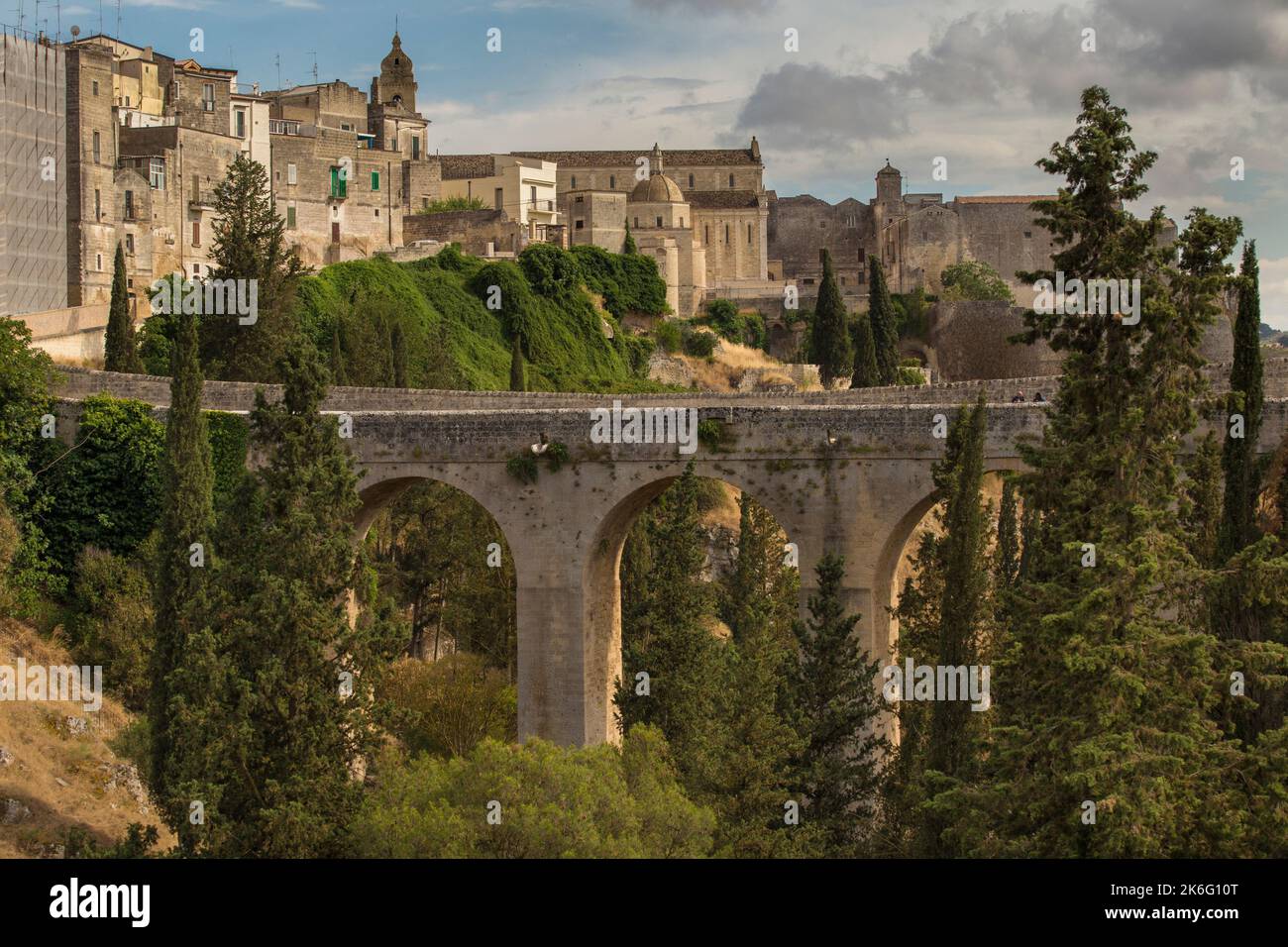 Ponte Acquedotto in Gravina in Apulien, Italien Stockfoto