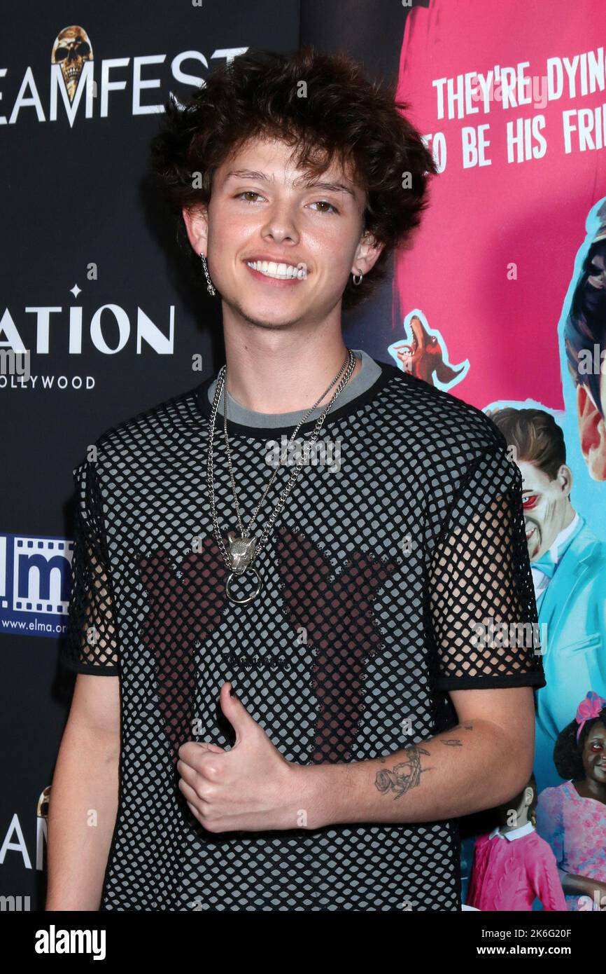 LOS ANGELES - OCT 12: Jacob Sartorius beim The Loneliest Boy in the World im TCL Chinese Theatre 6 am 12. Oktober 2022 in Los Angeles, CA Stockfoto