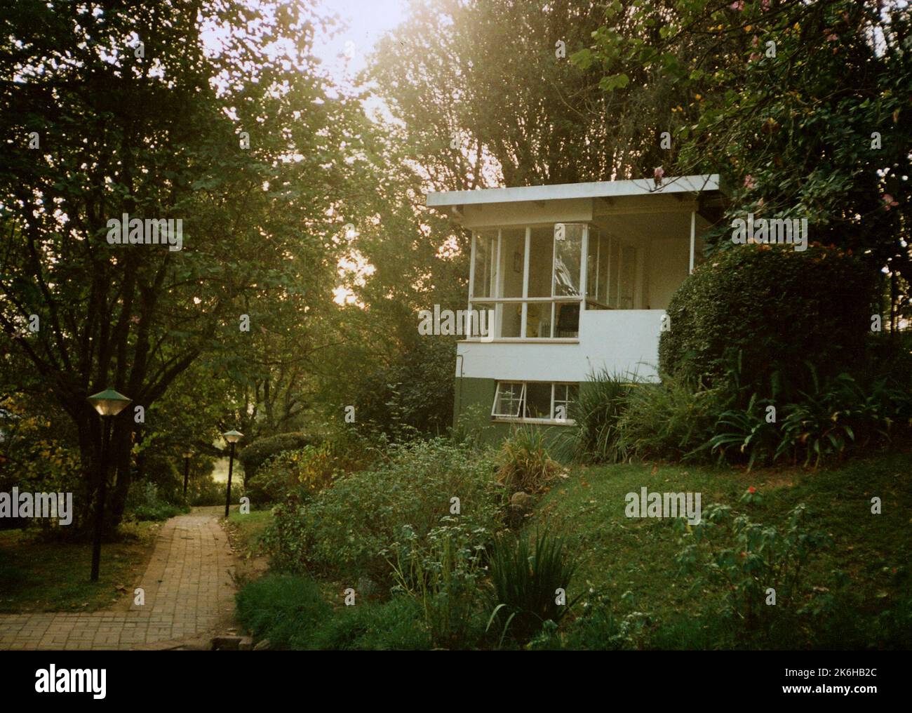 Mbabane - Public Affairs Officer Residency - 1992, Vereinigte Staaten Fotos im Zusammenhang mit Botschaften, Konsulaten und anderen Überseegebäuden Stockfoto