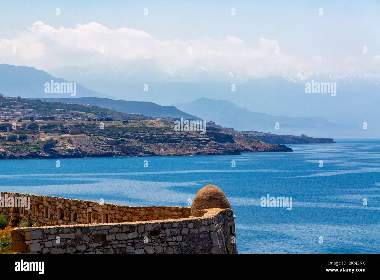 Vie aus der Fortezza Festung in Rethymnon Kreta Griechenland erbaut im 16.. Jahrhundert von den Venezianern. Stockfoto