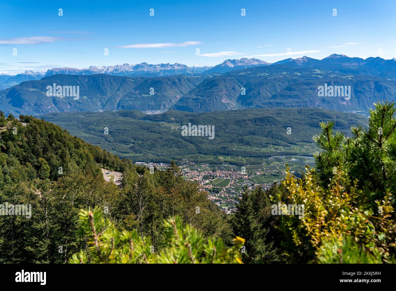 Alpen, Bergpanorama, Rosengartengruppe oberhalb Etschtal, Südtirol, Italien Stockfoto