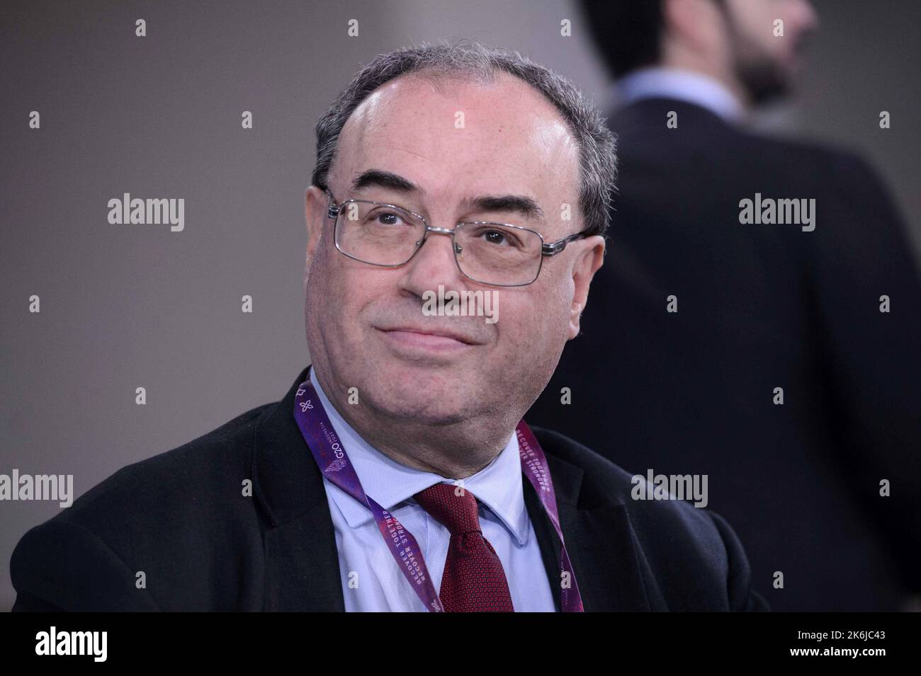 Washington DC, USA. 14. Oktober 2022. Andrew Bailey, Gouverneur der Bank of England, nimmt an einem Internationalen Währungsfonds-Ausschuss (IMFC) Teil, der während der Jahresversammlung des Internationalen Währungsfonds (IWF) und der Jahresversammlung der Weltbank am Freitag, dem 14. Oktober 2022, am IWF-Hauptsitz in Washington, DC, zusammentreten wird. Foto von Bonnie Cash/UPI Credit: UPI/Alamy Live News Stockfoto