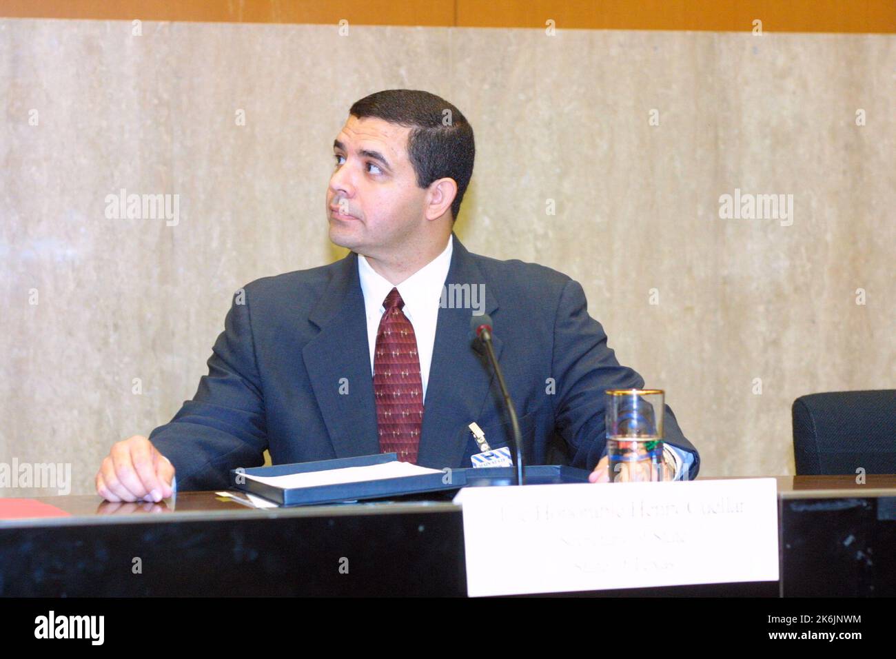 Secretary's Open Forum Session im Loy Henderson Auditorium, mit Henry Cuellar, Staatssekretär für Texas, mit Einführung und Preisverleihung durch Alan lang von Mitarbeitern des Open Forum Stockfoto