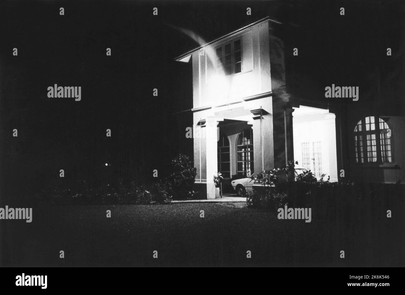 Rangoon - Executive Level Position Residence - 1981, Vereinigte Staaten Fotos im Zusammenhang mit Botschaften, Konsulaten und anderen Überseegebäuden Stockfoto