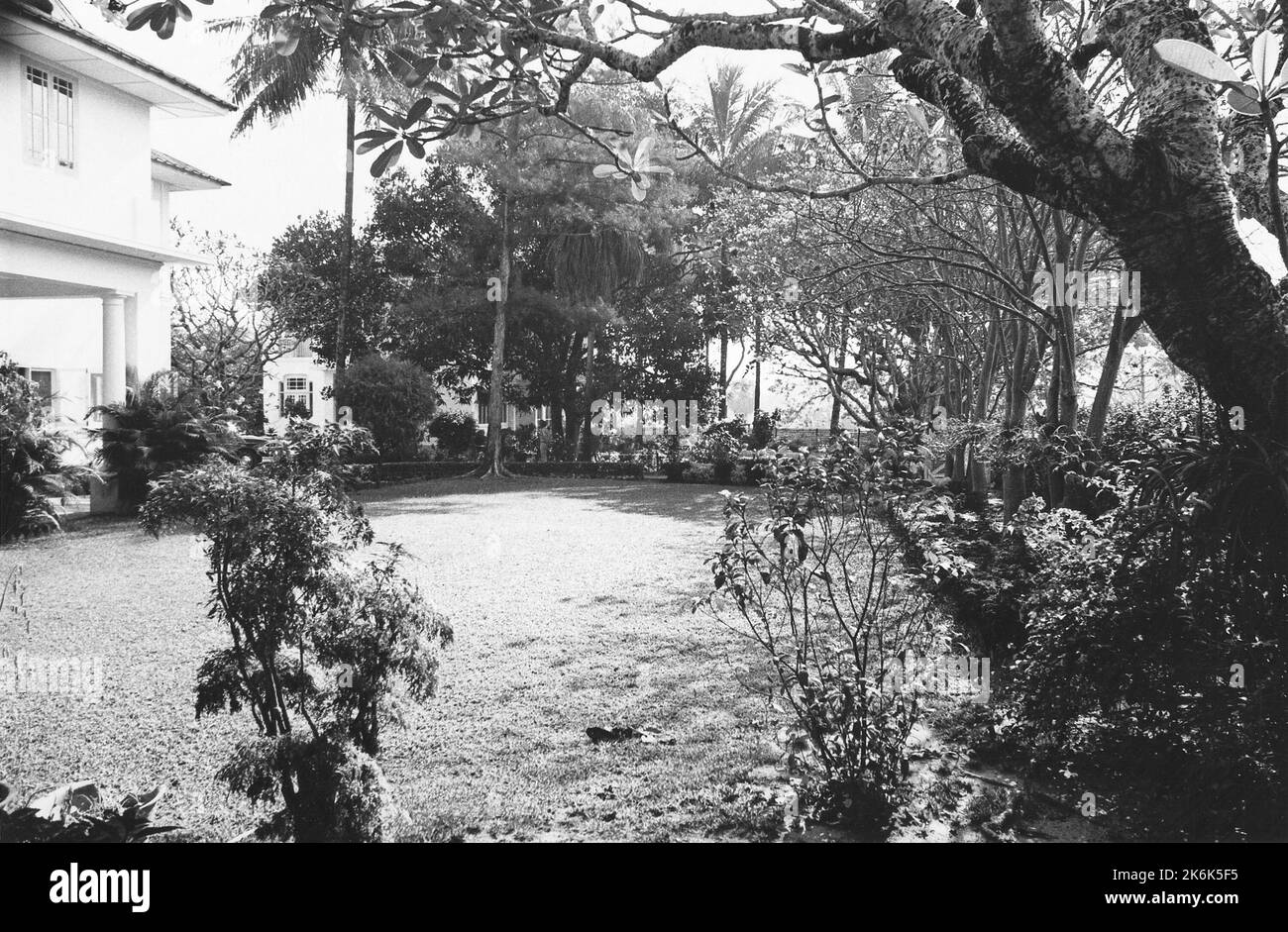 Rangoon - Executive Level Position Residence - 1981, Vereinigte Staaten Fotos im Zusammenhang mit Botschaften, Konsulaten und anderen Überseegebäuden Stockfoto