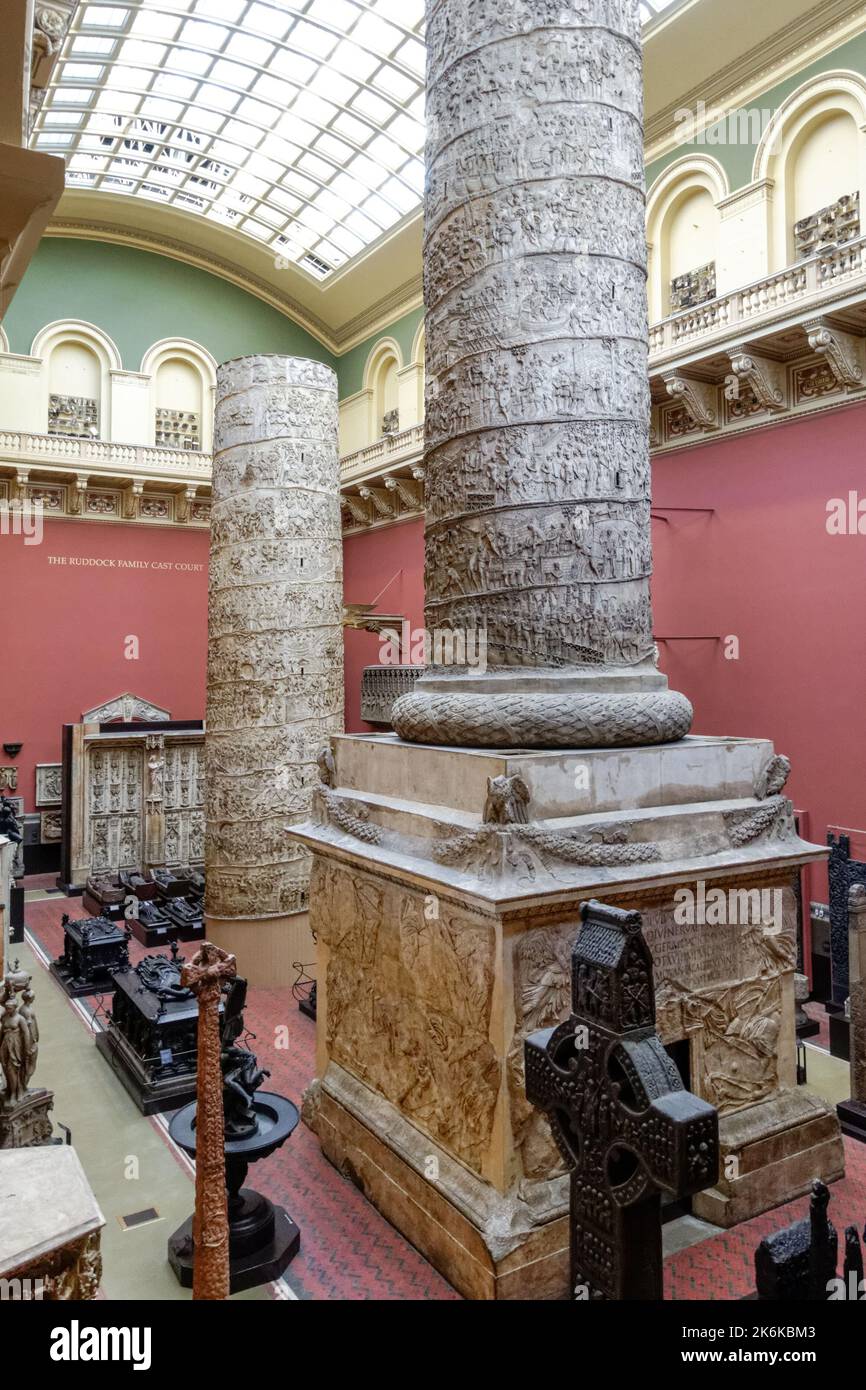 Das Ruddock Family Cast Court in Victoria and Albert Museum, London, England, Großbritannien Stockfoto